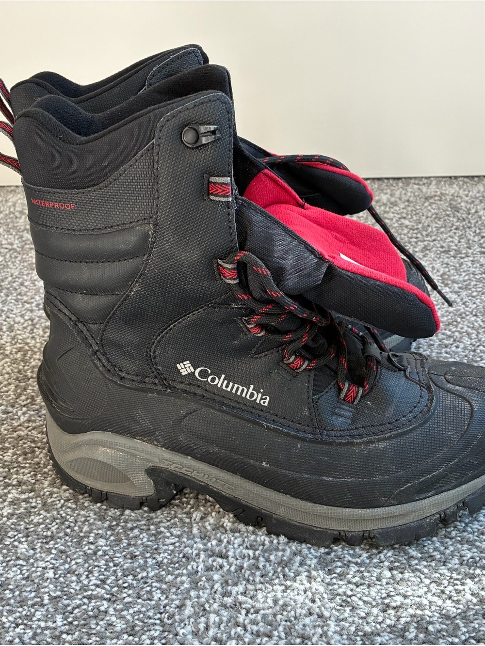 Columbia winter boots Men's size 8